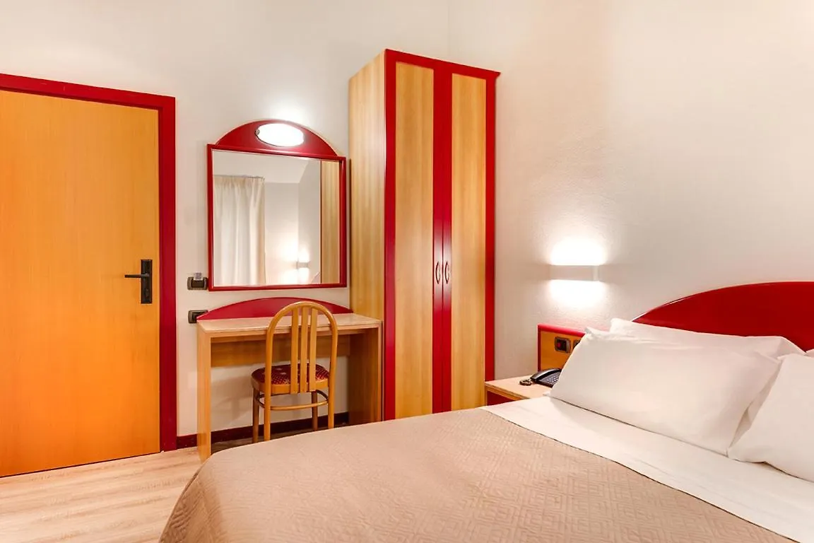 Custodisca Hotel Evolution Cesenatico
