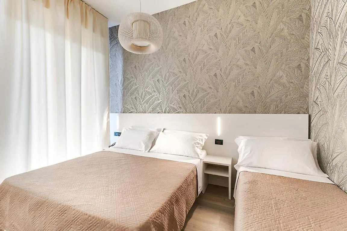 Custodisca Hotel Evolution Cesenatico
